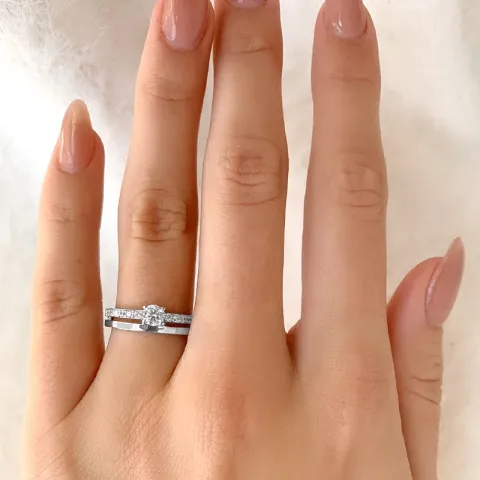 vit zirkon ring i rhodinerat silver