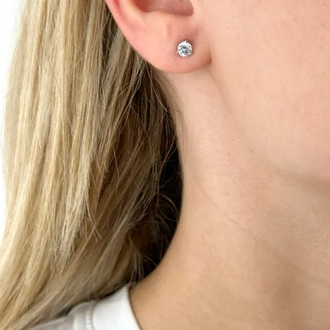 5 mm zirkon örhängestift i silver
