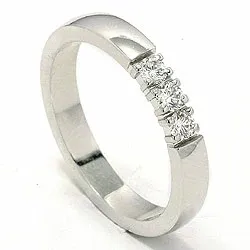 alliancring i 14  karat vitguld 3 x 0,07 ct