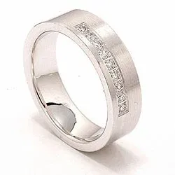Bred matt briljant vigselsring i 14  karat vitguld 9 x 0,015 ct