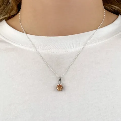 abstrakt hängen i silver