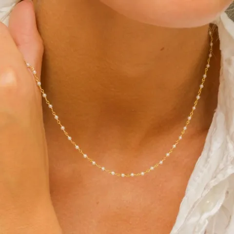 rund vit pärla halsband i förgyllt silver 40 cm plus 5 cm x 2,7 mm