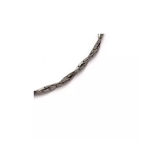 Vridet armband i svart rhodinerat silver  x 1,3 mm