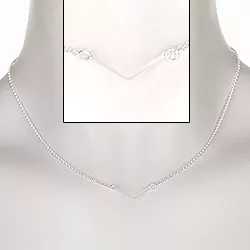 Halsband i silver med hängen i silver