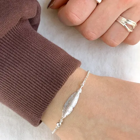 Äkta blad armband i silver med hängen i silver