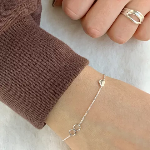 infinity armband i silver