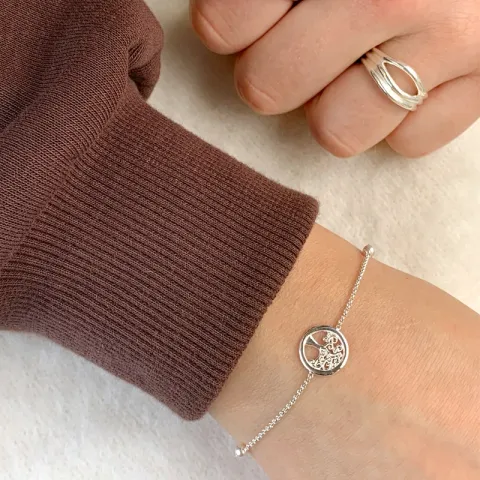 livets träd armband i rhodinerat silver med hängen i rhodinerat silver