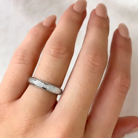 vit zirkon ring i silver