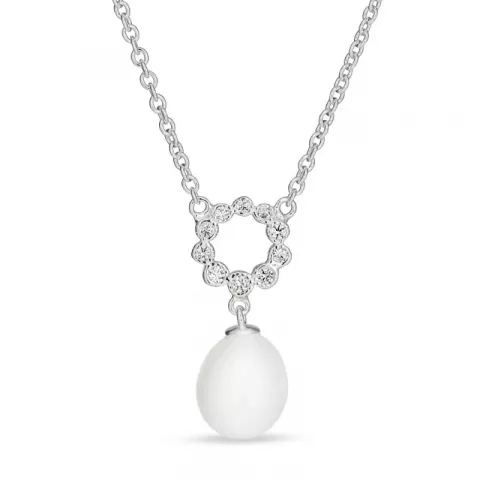 pärla halskedja med berlocker i silver