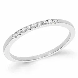 Smal diamant vitguldsring i 14  karat vitguld 0,09 ct