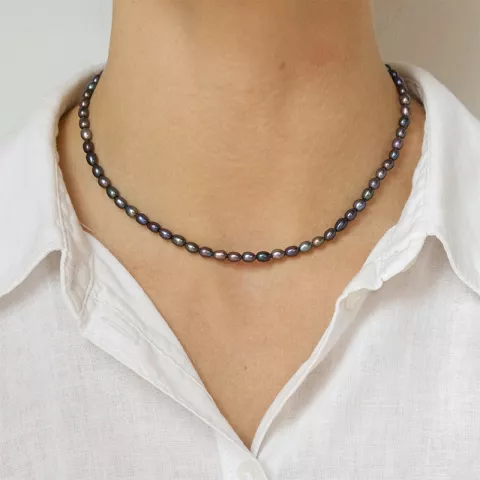 38 cm pärla pärlhalskedja med sötvattenspärlor.