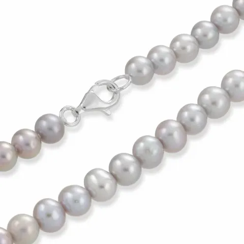 50 cm pärlhalskedja med sötvattenspärlor.