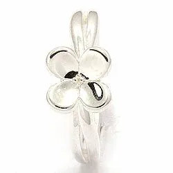 Blommor ring i silver