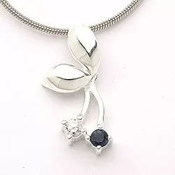 Körsbär hängen i silver