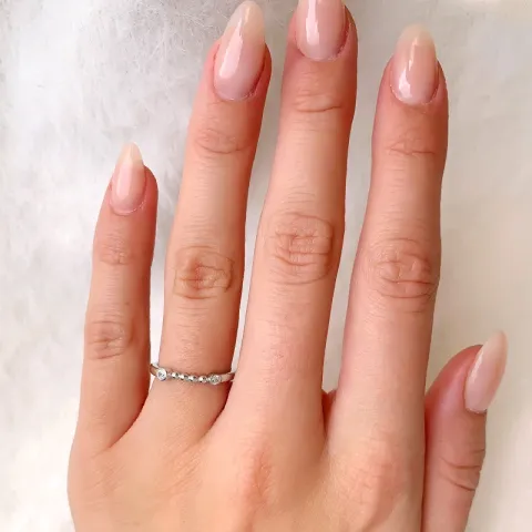 Förtjusande zirkon ring i silver