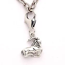 Stenbock stjärntecken charm i oxiderat sterlingsilver 