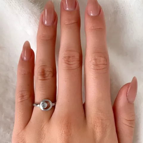 Fingerringar: rund ring i silver