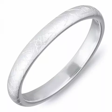 Borstat strukturerad ring i silver