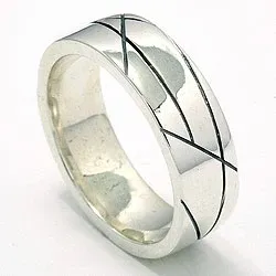 Ring i oxiderat sterlingsilver