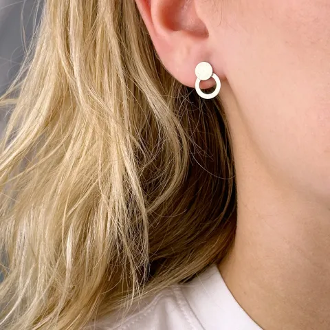 runda örhängen i silver