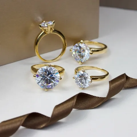 zirkon ring i förgyllt silver