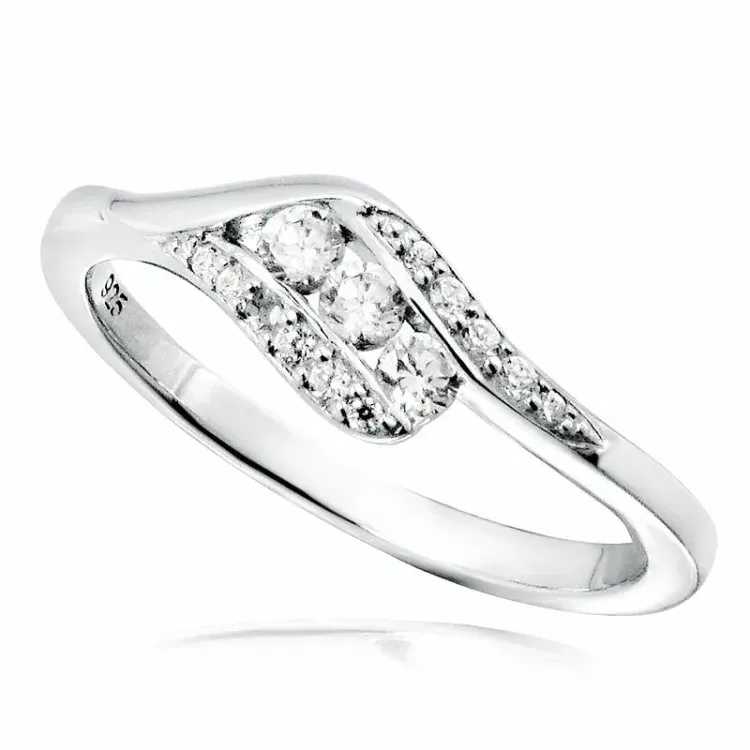 vit zirkon ring i silver