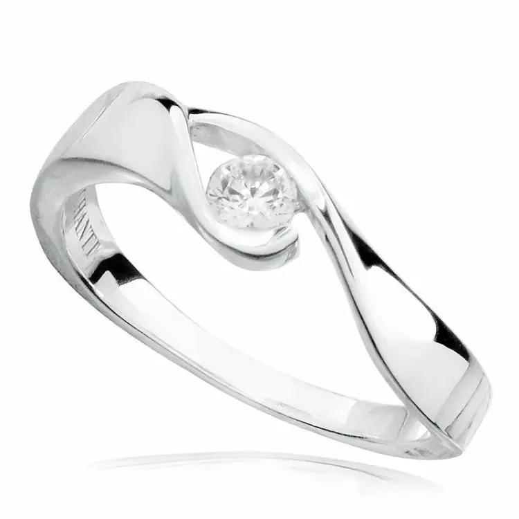 Abstrakt strukturerad vit zirkon ring i rhodinerat silver