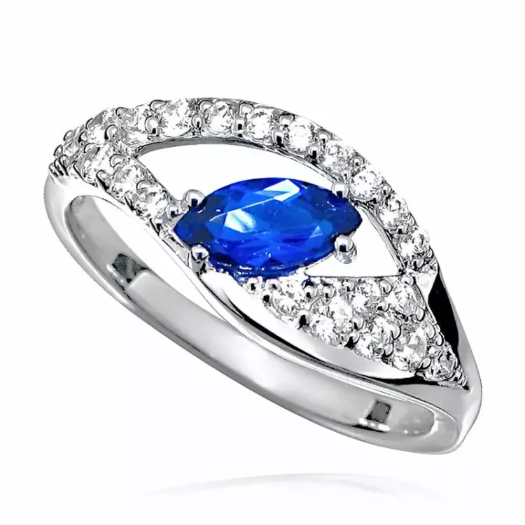 Elegant ring i rhodinerat silver