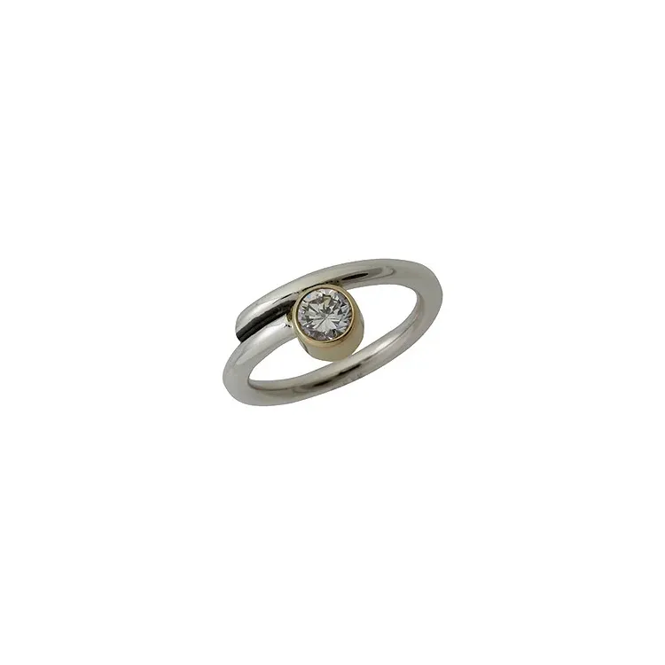 Elegant RS of Scandinavia ring i silver med 14 karat guld vit zirkon