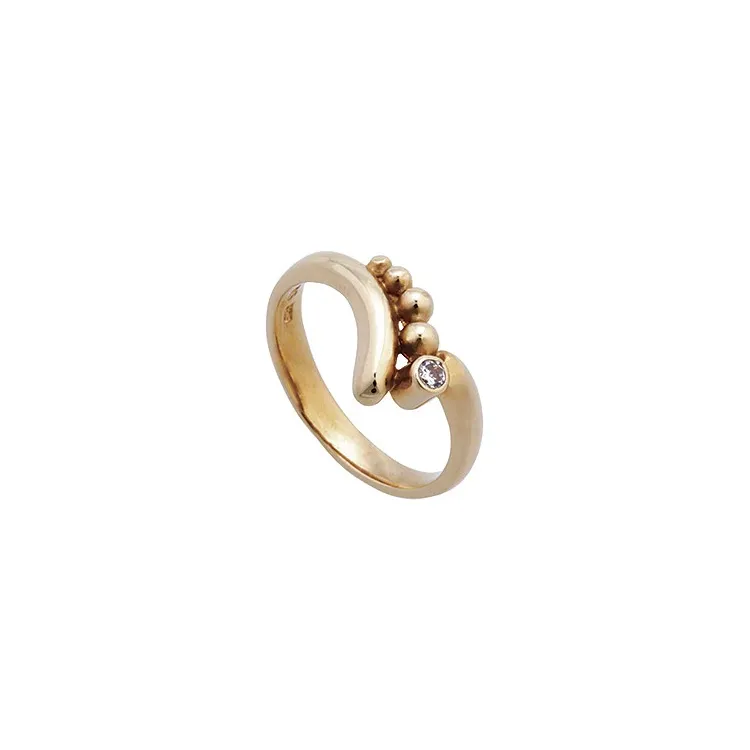 RS of Scandinavia ring i 14 karat guld vit briljant