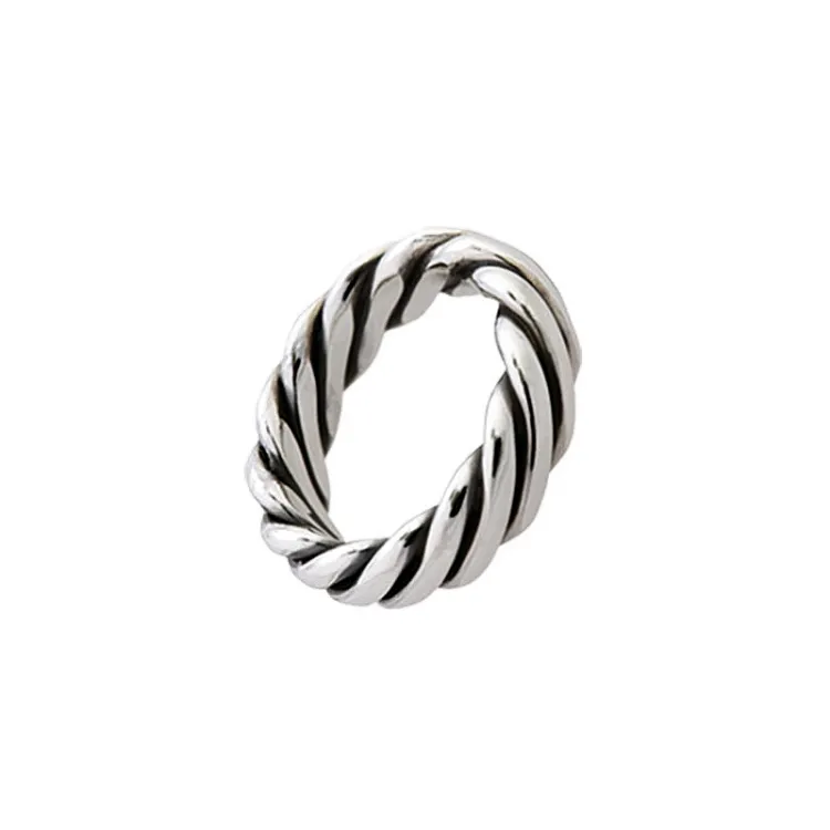 vridet RS of Scandinavia ring i oxiderat sterlingsilver