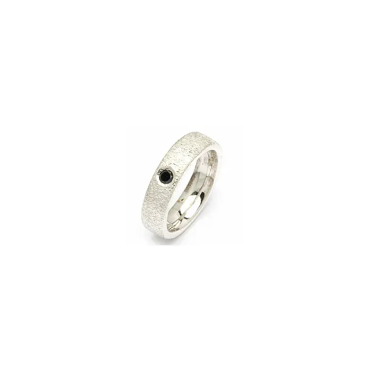 Vigselsring från rs of scandinavi i silver 0,10 ct