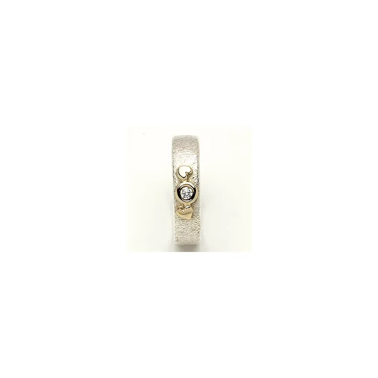 Vigselsring från rs of scandinavi i silver och vanl. guld