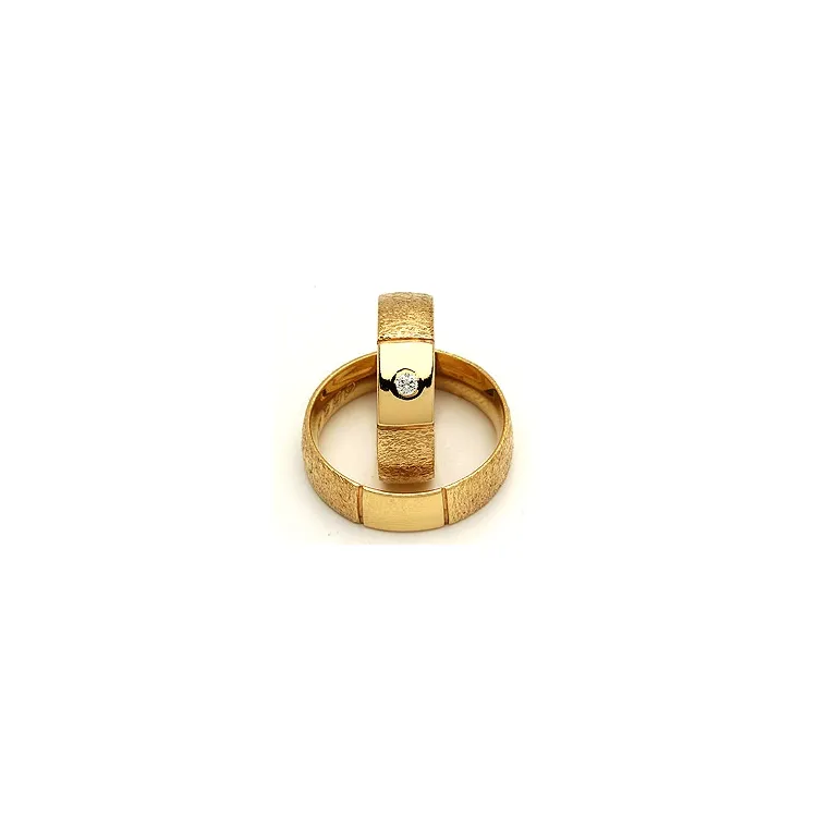 Vigselsringe från rs of scandinav i 14  karat guld 0.03 ct