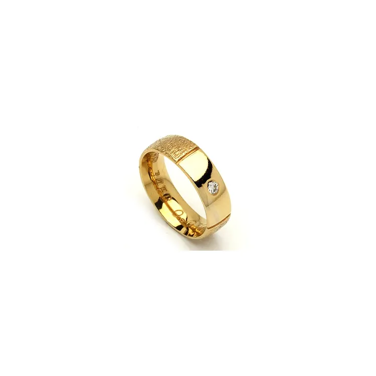 Vigselsring från rs of scandinavi i 14  karat guld 0,03 ct