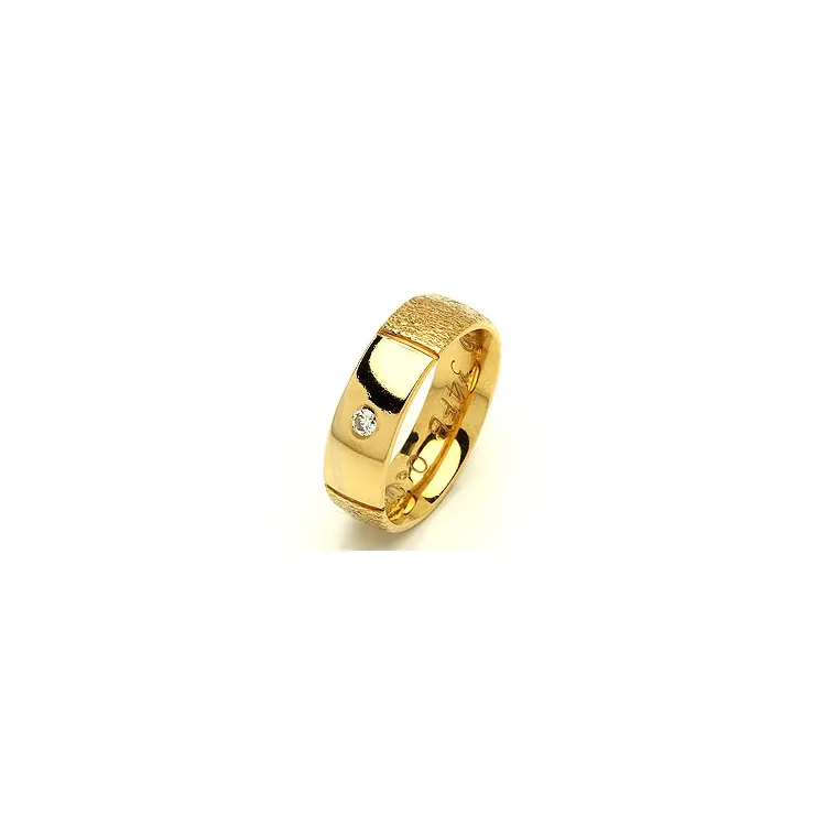 Vigselsring från rs of scandinavi i 14  karat guld 0,03 ct