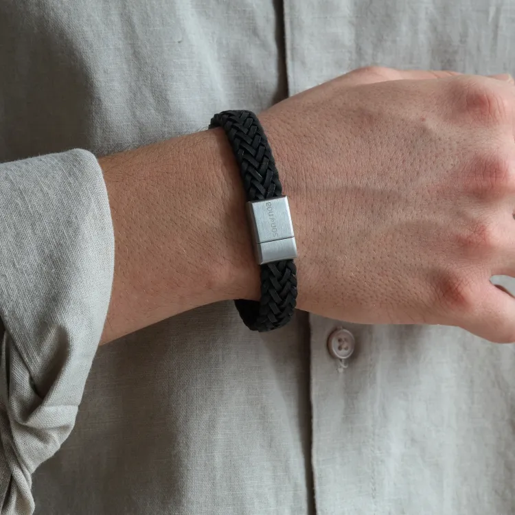 Nordahl andersen svart armband i läder
