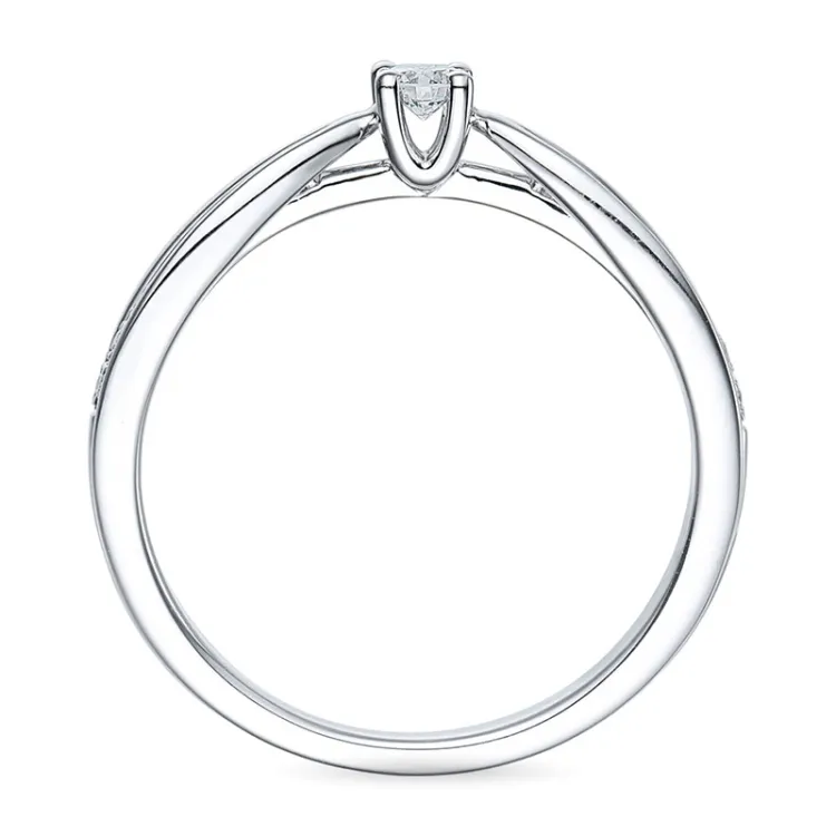 rund diamantring i 14  karat vitguld 0,14 ct