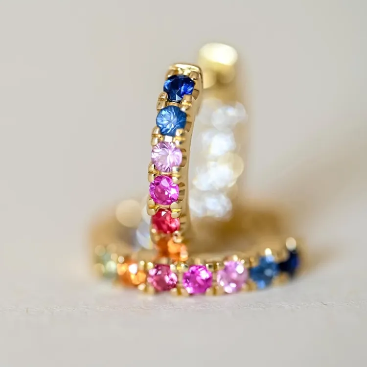 14 mm multifärgade safir creol i 14 karat guld med diamant och safir