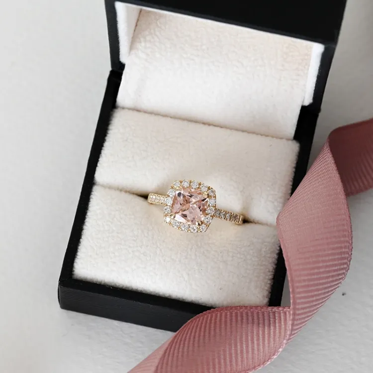 morganit diamantring i 14  karat guld 1,25 ct 0,44 ct