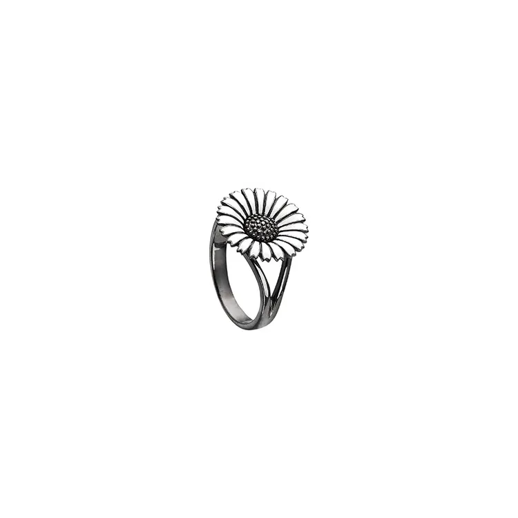 15 mm Kranz och Ziegler prästkrage ring i svart rhodinerat silver vit emalj