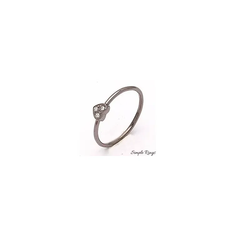 Simple Rings hjärta ring i svart rhodinerat silver vita zirkoner