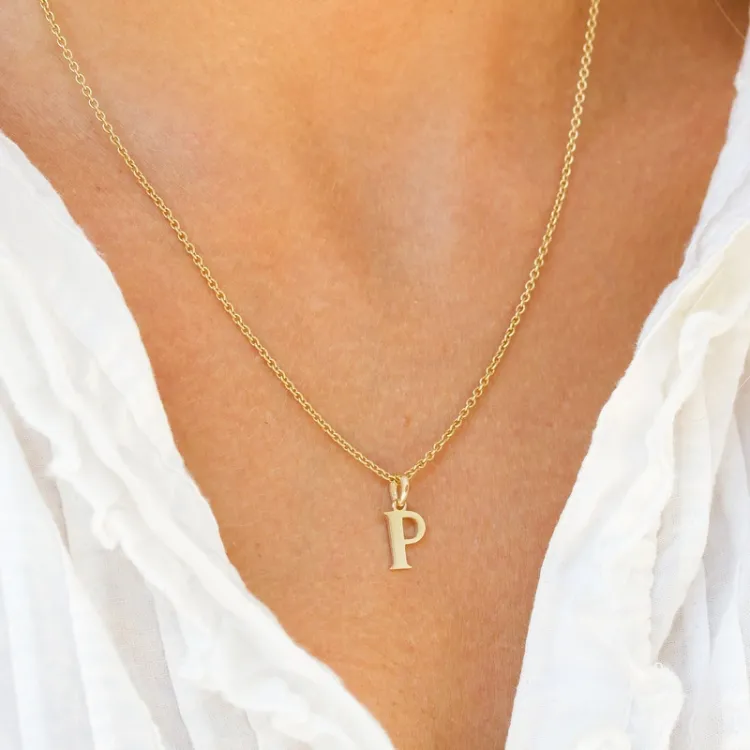 bokstav p hängen i 9 karat guld - My Letter