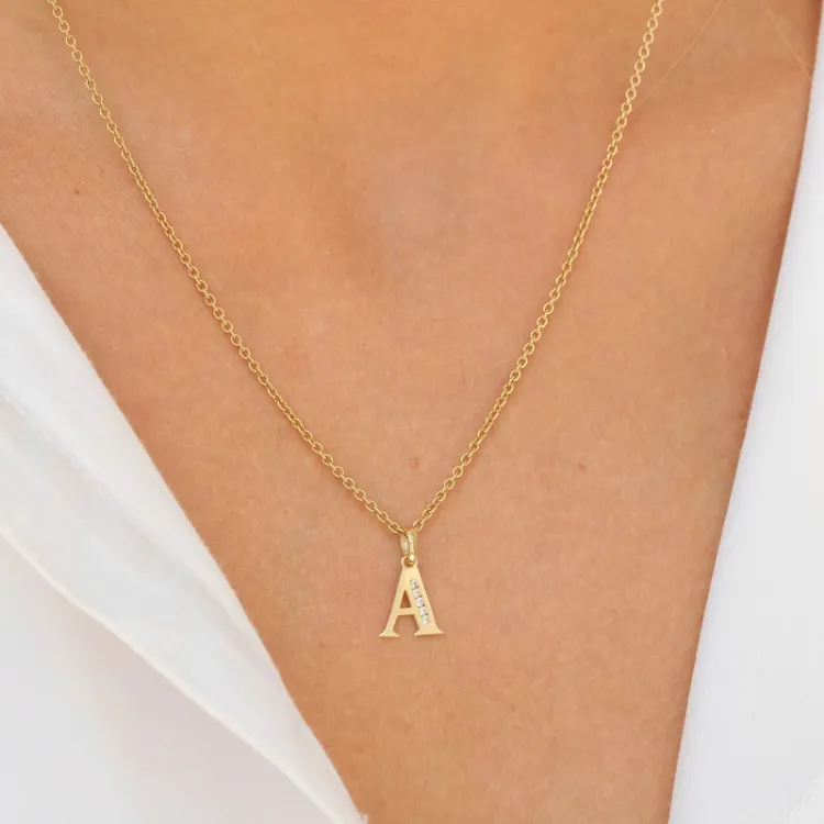 bokstav a zirkon hängen i 9 karat guld - My Letter