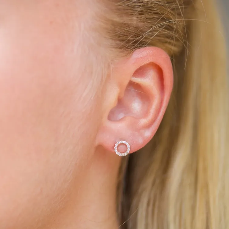 runda zirkon örhängestift i 9 karat guld med zirkon - Gold Collection