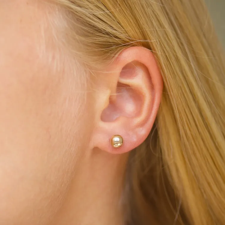 6 mm kula örhängen i 9 karat guld - Gold Collection