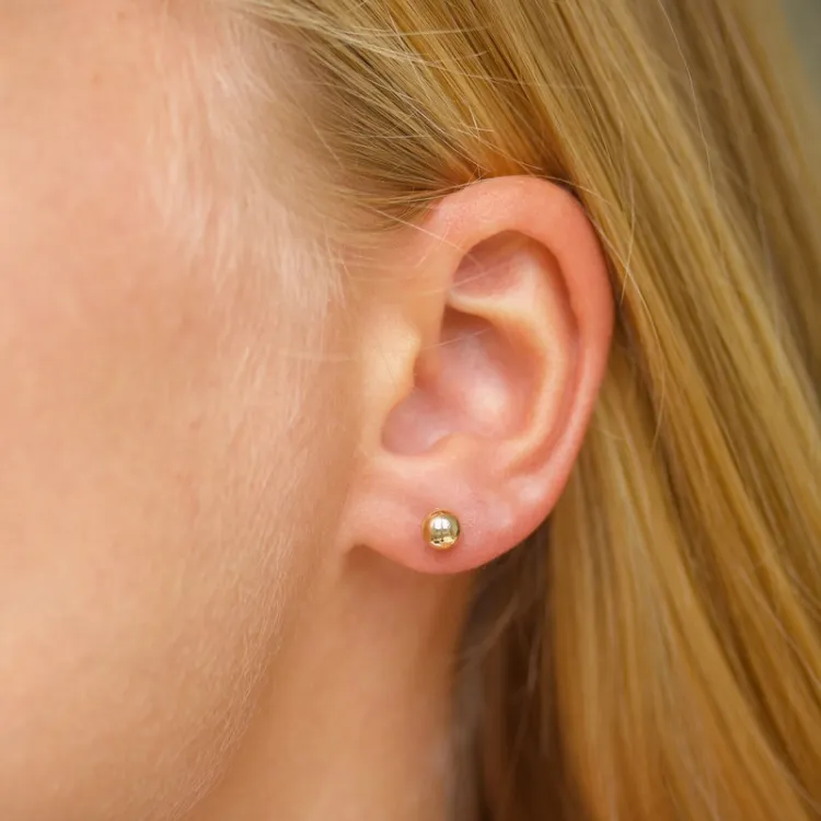 5 mm kula örhängestift i 14 karat guld - Gold Collection