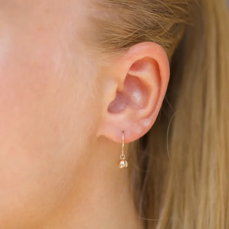 5 mm kula guldörhängen i 14 karat guld - Gold Collection