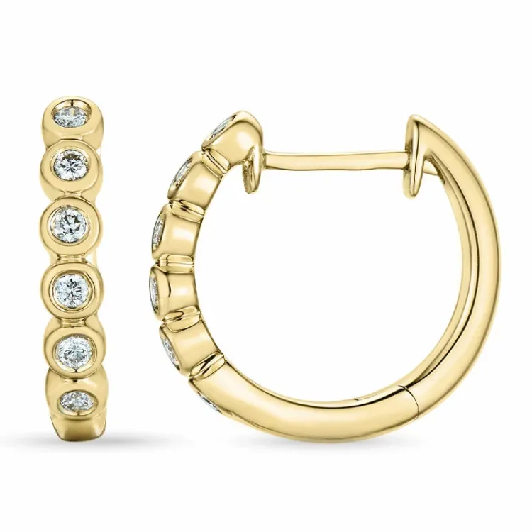 14 mm briljant creol i 14 karat guld med diamant