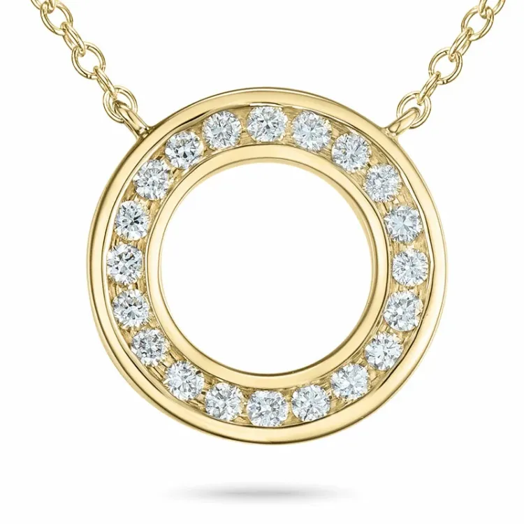 45 cm halsband med hängen i 14 karat guld 0,20 ct